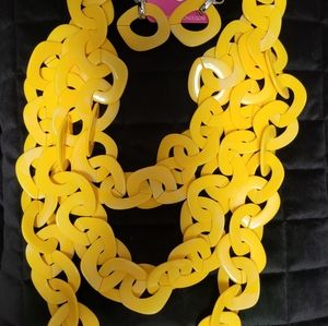 Sassy Jones Necklace set